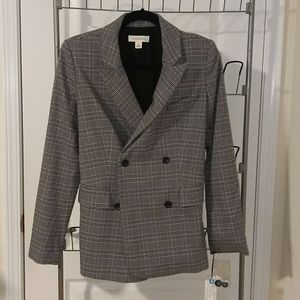 Treasure & Bond Coat
